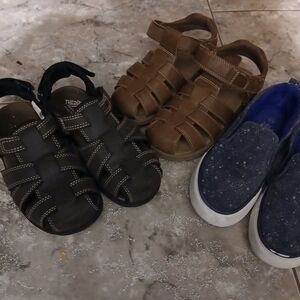 Lot Of Three Pairs Of Kids Shoes Sz 2
